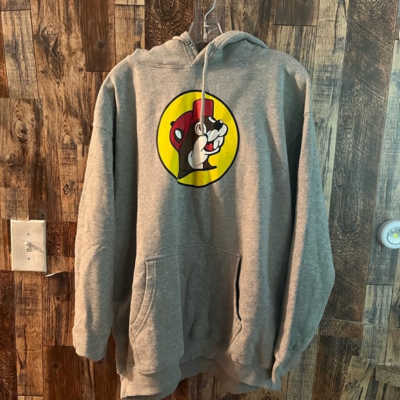 Buc Ees Hoodie Mens Large Gray Pullover Graphic Print Distressed Merch Sweater - Picture 2 of 5